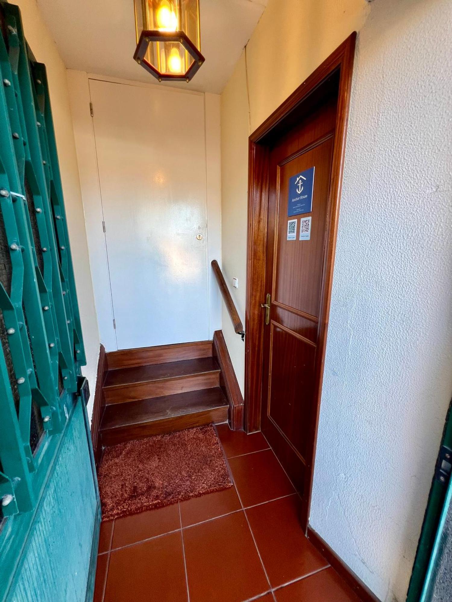 Homestay Anchor House Camara de Lobos